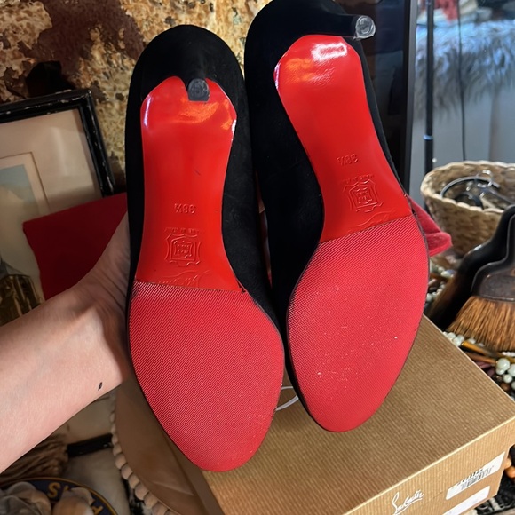 CHRISTIAN LOUBOUTIN SIMPLE SUEDE PUMP CLASSIC SHOES SZ 38.5 Décolleté Camoscio - Picture 5 of 10